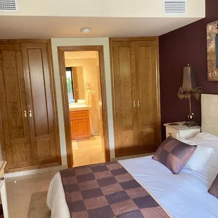 Apartment Modern In Village Centre With Underground Parking *