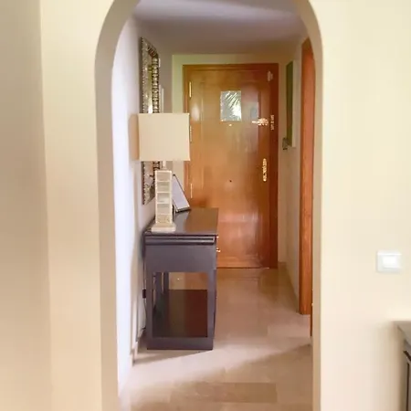 Modern In Village Centre With Underground Parking Appartement