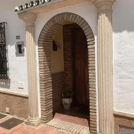 Modern In Village Centre With Underground Parking * Benahavís